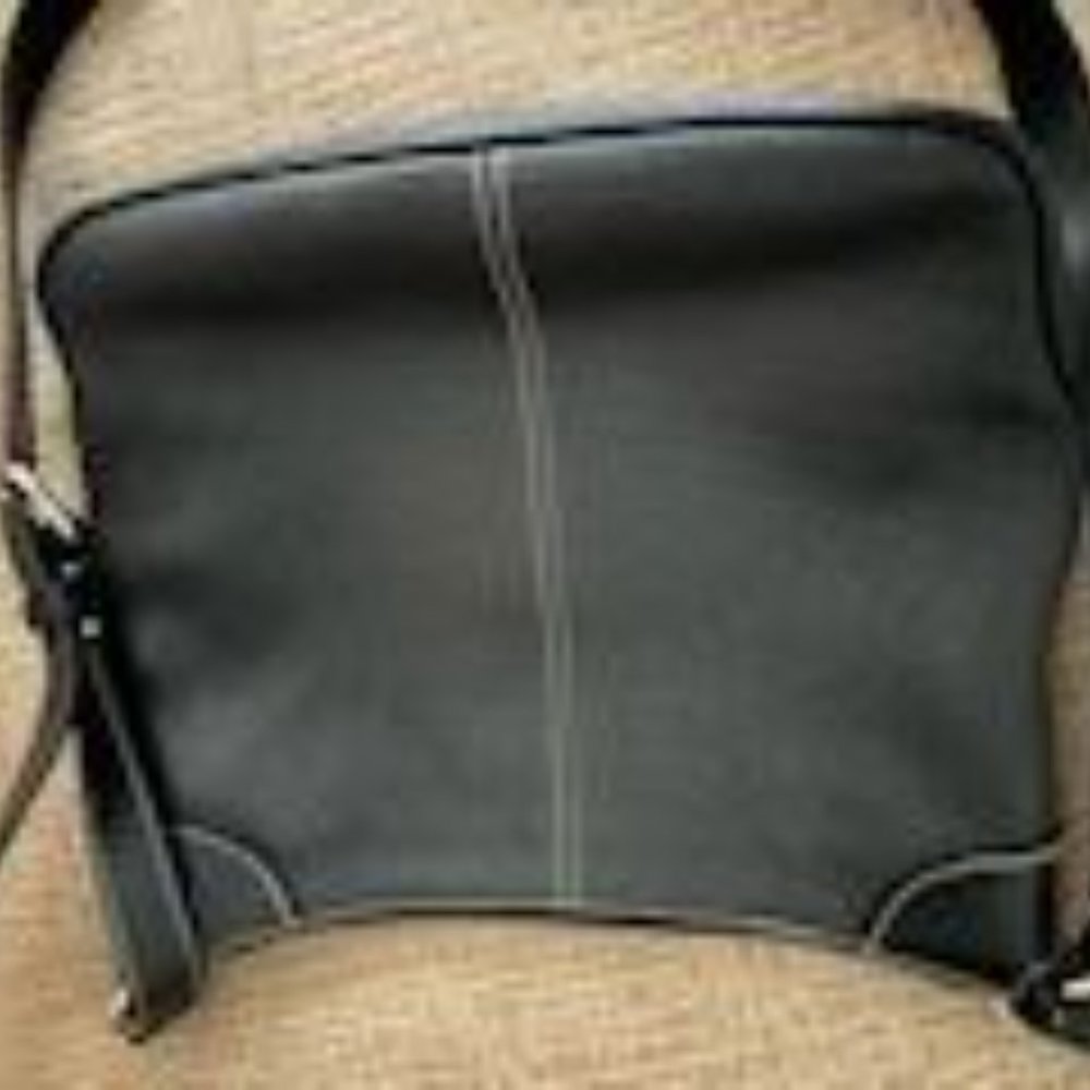 Dooney & Bourke Handbag - Picture 8 of 8